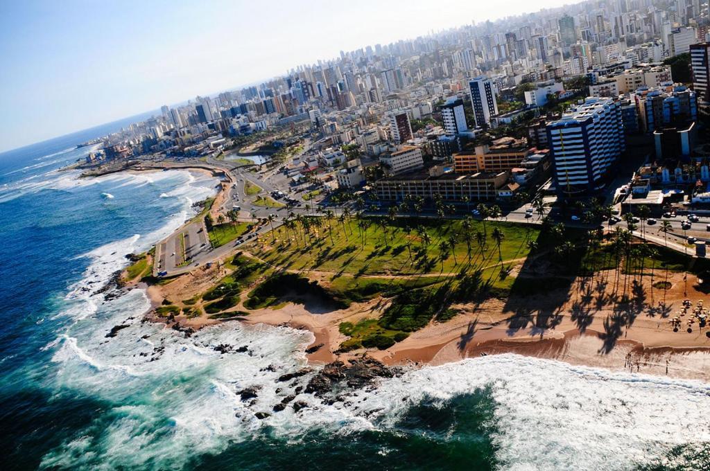 Stayhere! Fique Aqui! Apartamento 2/4 Mobiliado No Costa Azul :-) Салвадор Екстериор снимка