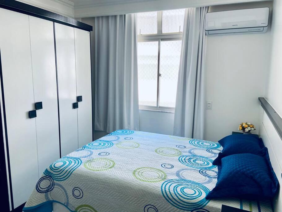 Stayhere! Fique Aqui! Apartamento 2/4 Mobiliado No Costa Azul :-) Салвадор Екстериор снимка
