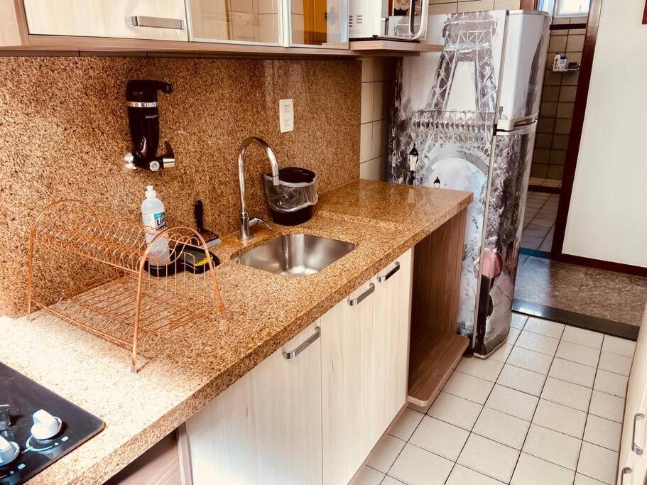 Stayhere! Fique Aqui! Apartamento 2/4 Mobiliado No Costa Azul :-) Салвадор Екстериор снимка