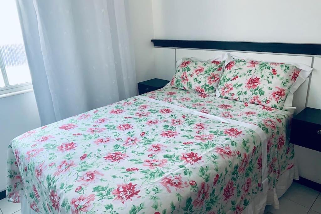 Stayhere! Fique Aqui! Apartamento 2/4 Mobiliado No Costa Azul :-) Салвадор Екстериор снимка